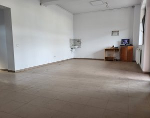Espace Commercial à louer dans Floresti