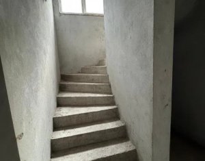 Maison 4 chambres à vendre dans Cluj-napoca, zone Someseni