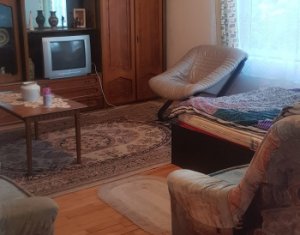 House 2 rooms for sale in Chinteni
