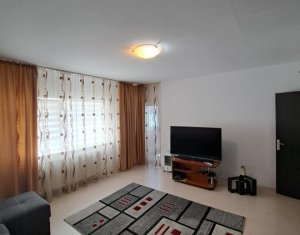 Apartment 2 rooms for sale in Floresti