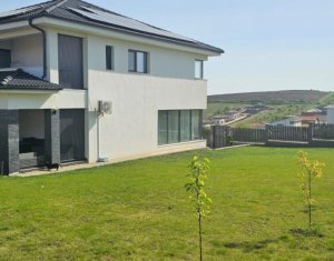 House 4 rooms for sale in Dezmir