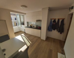De vanzare apartament 2 camere, Centru