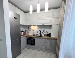 Apartament 3 camere/2 bai, 72 MP, Sub Cetate, garaj