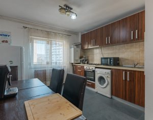 Apartament 3 camere/2 bai, strada Dorobantilor