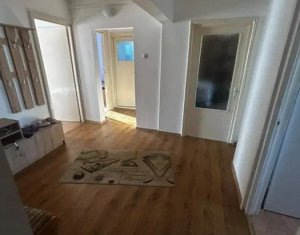 Apartament 3 camere decomandate, Manastur, zona strazii Campului