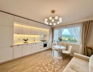 Apartment 3 rooms for sale in Floresti