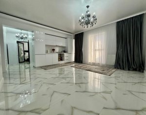 Apartament 3 camere, strada Eroilor, Floresti