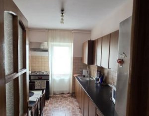 De vanzare apartament 3 camere, zona Primaverii, Manastur