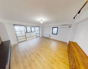 Appartement 4 chambres à vendre dans Cluj-napoca, zone Zorilor
