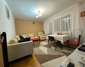 Apartment 4 rooms for sale in Cluj-napoca, zone Manastur