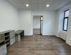 Spatiu de birou, Ultracentral