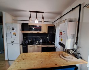 Apartament cu doua camere, pod, parcare inclusa