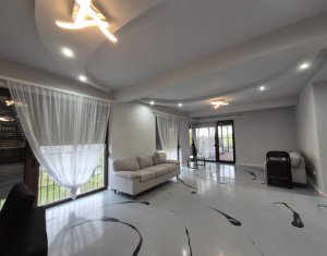 Duplex, Borhanci, 6 camere, 4 bai, 3 terase, curte individuala, parcare, balcon