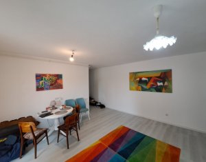 Lakás 3 szobák eladó on Floresti