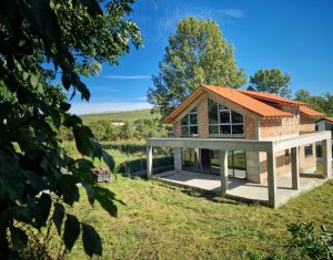 PRET REDUS! Casa moderna, panorama si liniste – Salicea, la 12 km de Cluj