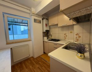 Apartament spatios decomandat | Zona Centrala