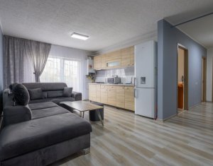 Apartament cu 3 camere, boxa si parcare la subsol + parcare exterioara, Floresti