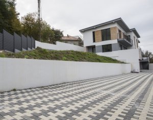 House 4 rooms for sale in Feleacu