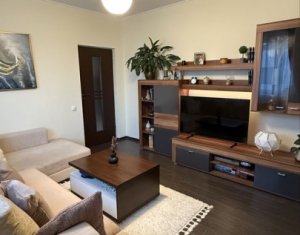 Apartment 2 rooms for sale in Floresti
