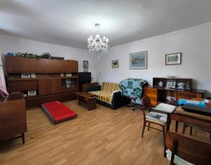 House 4 rooms for sale in Cluj-napoca, zone Andrei Muresanu