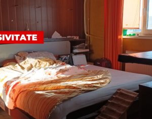 Apartament cu 2 camere decomandate etaj 10, 49mp  str Donath