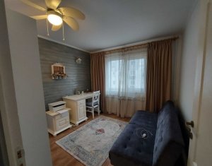 Apartment 3 rooms for rent in Cluj-napoca, zone Manastur