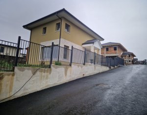 House 4 rooms for sale in Cluj-napoca