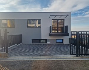 OFERTA. Se vinde vila in duplex , intr-o zona linistita.