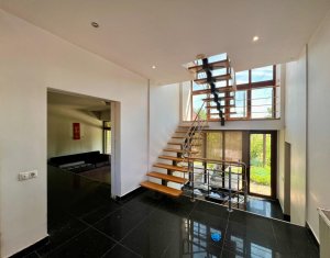 Ház 6 szobák kiadó on Cluj-napoca, Zóna Europa