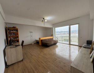 Apartament spatios – Str. Sălcamului | Bloc nou  