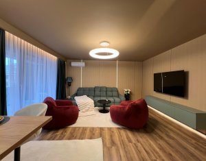 2 camere, finisaje lux, zona Intre Lacuri