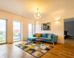 3 camere, lux, zona strazii Buna ziua