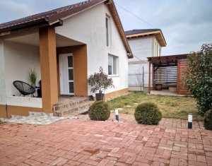 Maison 4 chambres à vendre dans Campenesti