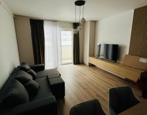 Apartament 2 camere, central Floresti