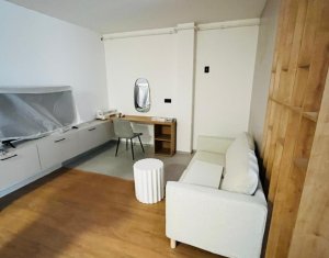 Apartament 2 camere, central Floresti