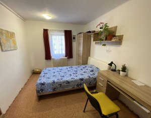 Apartament cu 3 camere în Zorilor cu loc de parcare 
