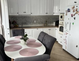 Casa insiruita, complex privat, ideala familie 