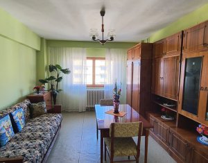 Apartment 4 rooms for sale in Cluj-napoca, zone Manastur