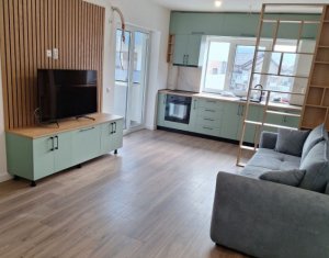 Apartament 3 camere, balcon, zona Eroilor