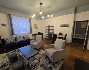 Apartament CU 2 camere in zona Horea