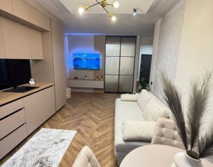 Apartament 3 camere, parcare, Floresti