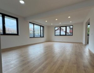 Vila 220mp pt activitati de mixte, Gheorgheni zona Interservisan