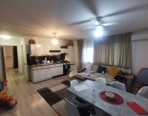 Apartment 2 rooms for sale in Floresti