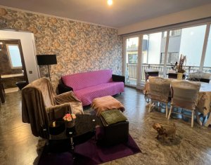 Apartament de 2 camere, recent renovat, zona Muzeul Apei, etaj 1, parcare !