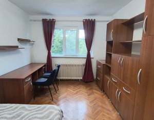 Apartament cu 3 camere, decomandat, Gradini Manastur, 90 mp