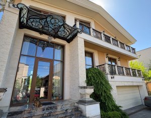 Ház 10 szobák eladó on Cluj-napoca, Zóna Andrei Muresanu