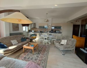 Appartement 3 chambres à vendre dans Cluj-napoca, zone Centru