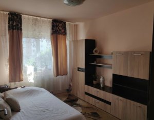 Apartment 4 rooms for sale in Cluj-napoca, zone Marasti