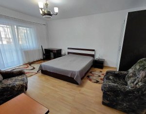 Appartement 3 chambres à louer dans Cluj-napoca, zone Marasti