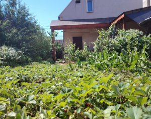 Maison 3 chambres à vendre dans Cluj-napoca, zone Intre Lacuri